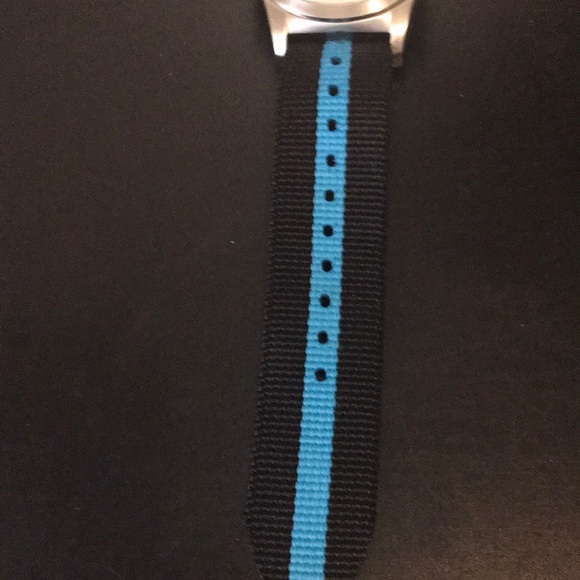 Storm Wrist Watch. - Picture 2 of 2